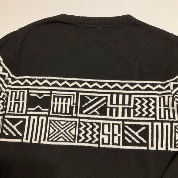 Men’s DeFacto Carpe Diem Crewneck Sweater, Medium. Blacl - Picture 16 of 16